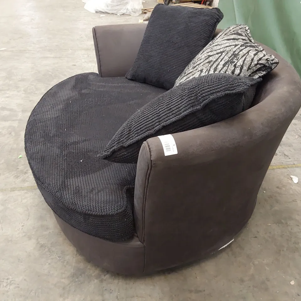 QUALITY DESIGNER SNUGGLE CHAIR BROWN FAUX LEATHER BLACK CORD