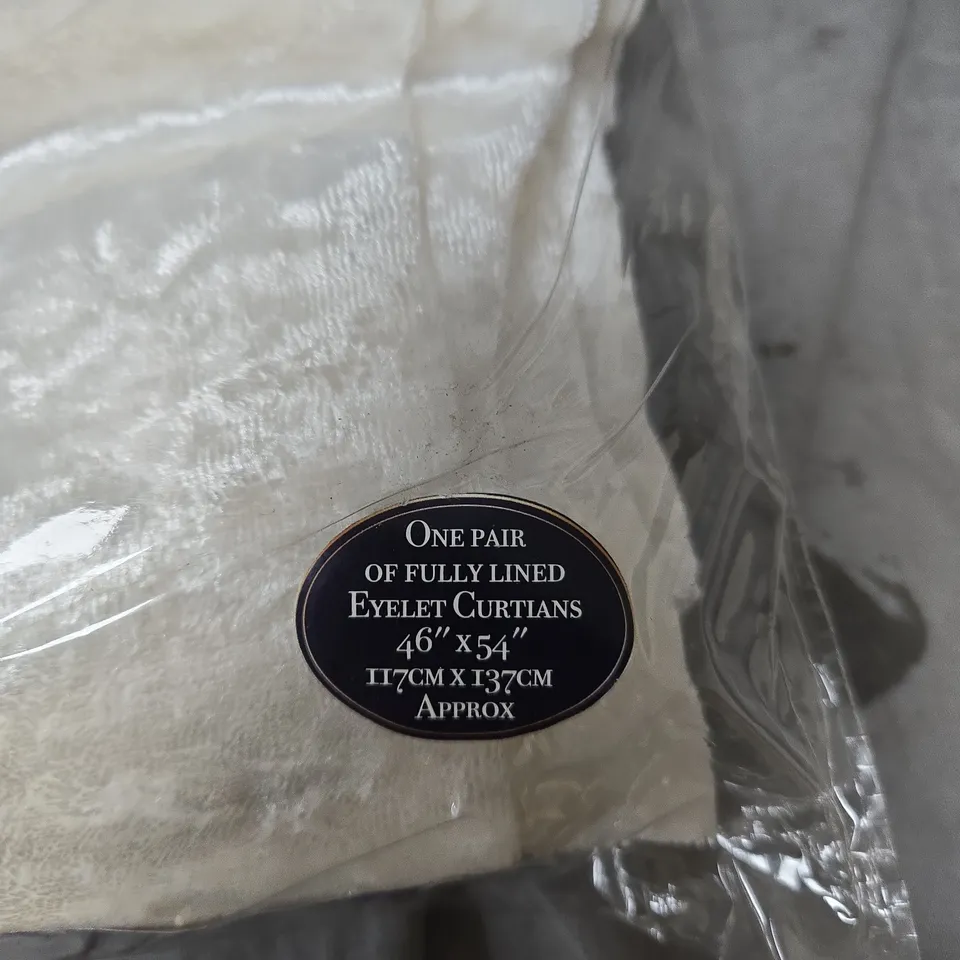 TOPAZ LUXE HOME COLLECTION CRUSHED VELVET SILKY FEEL BLACKOUT EYELET CURTAINS IN WHITE – 46 X 54 IN (117 X 137 CM)