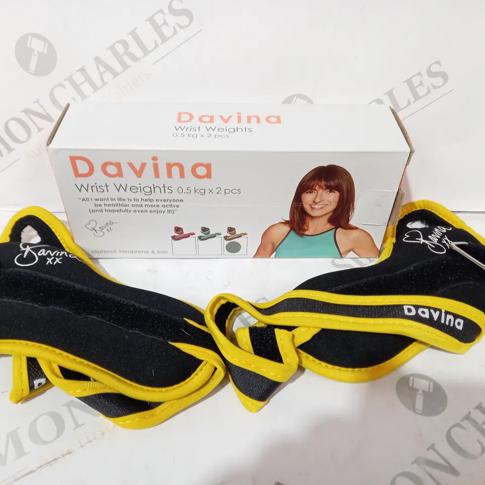 BOXED DAVINA WRIST WEIGHTS (2 X 0.5KG)