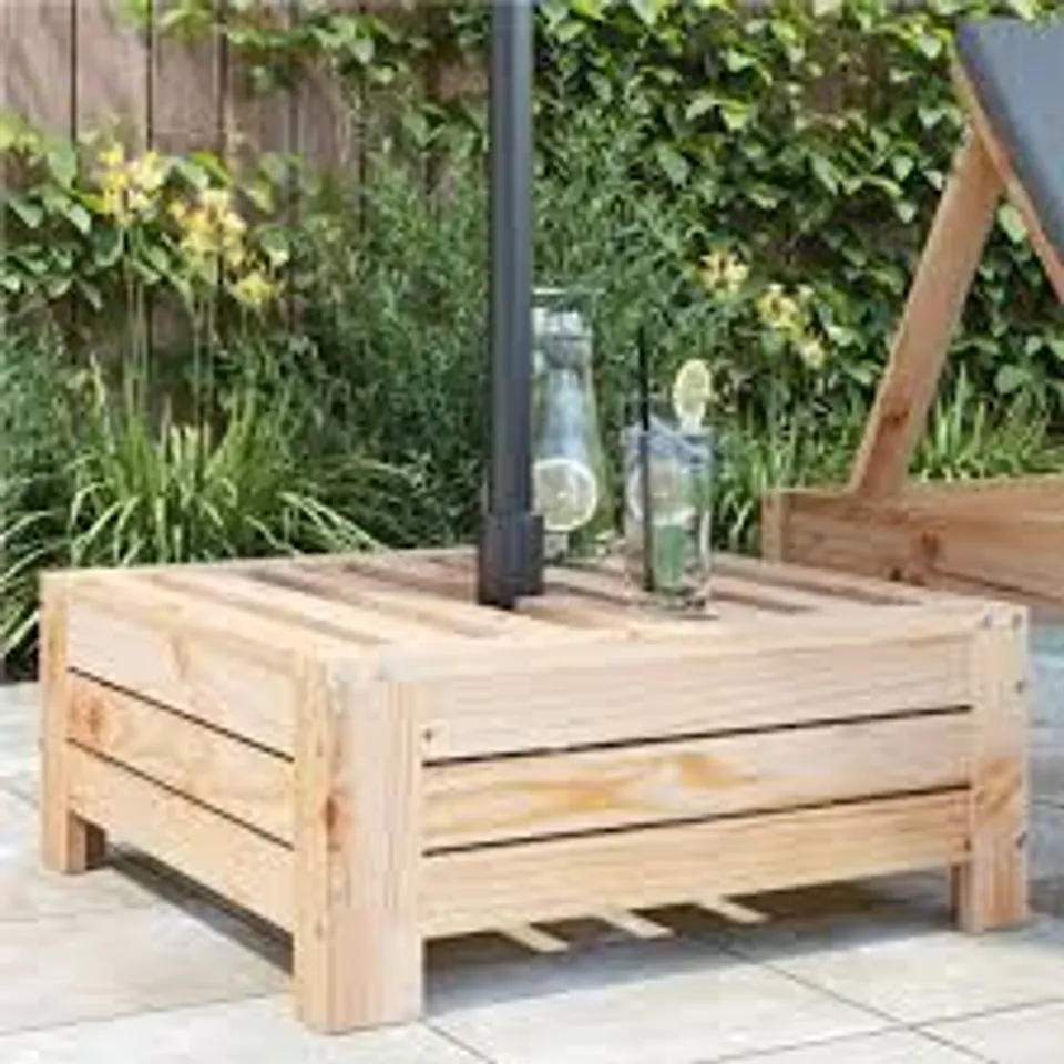 BOXED PARASOL BASE COVER SOLID WOOD PINE (1 BOX)