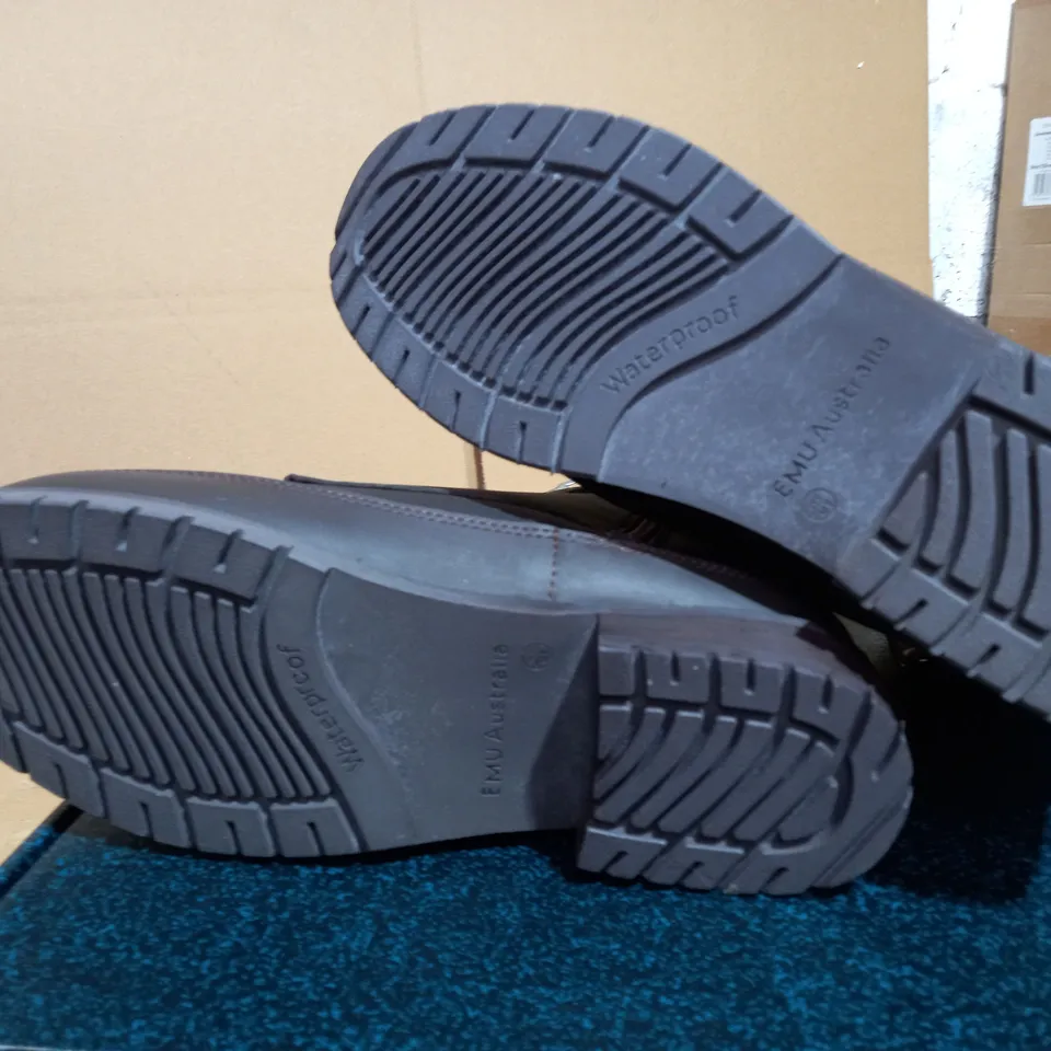 EMU OKAB WATERPROOF BOOTS ESPRESSO COLOUR SIZE 7