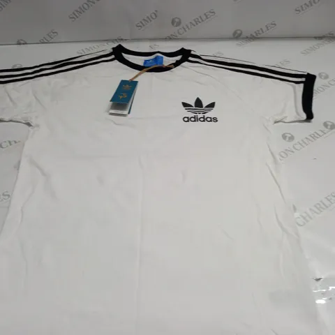ADIDAS WHITE T-SHIRTS - UK M