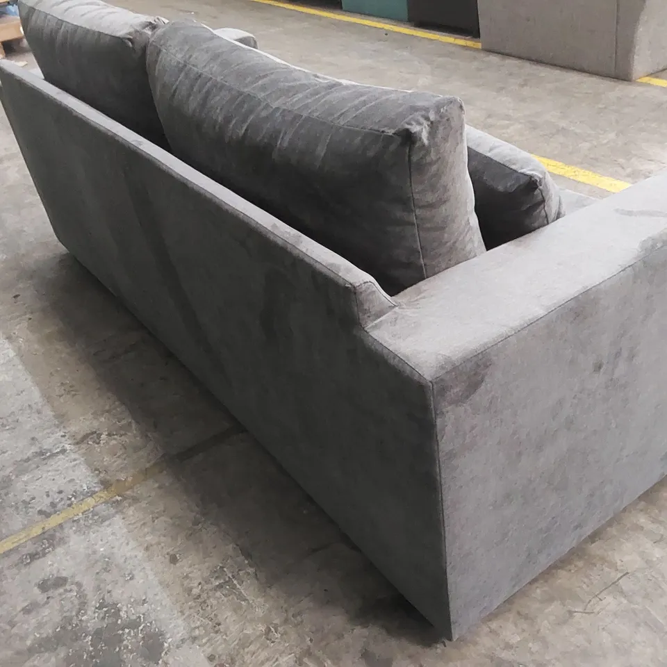 DESIGNER 4 SEATER FABRIC UPHOLSTERED SOFA 