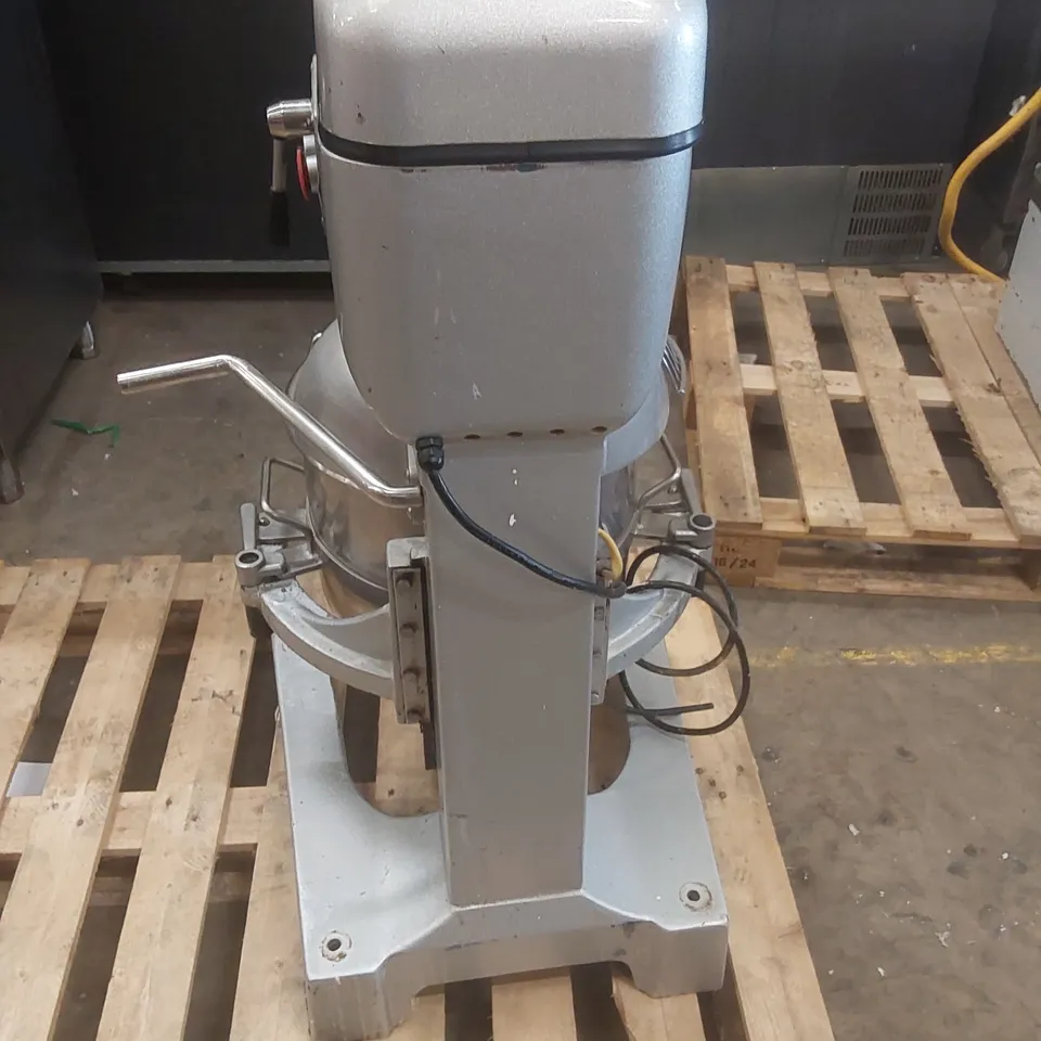 BUFFALO COMMERCIAL PLANETARY MIXER