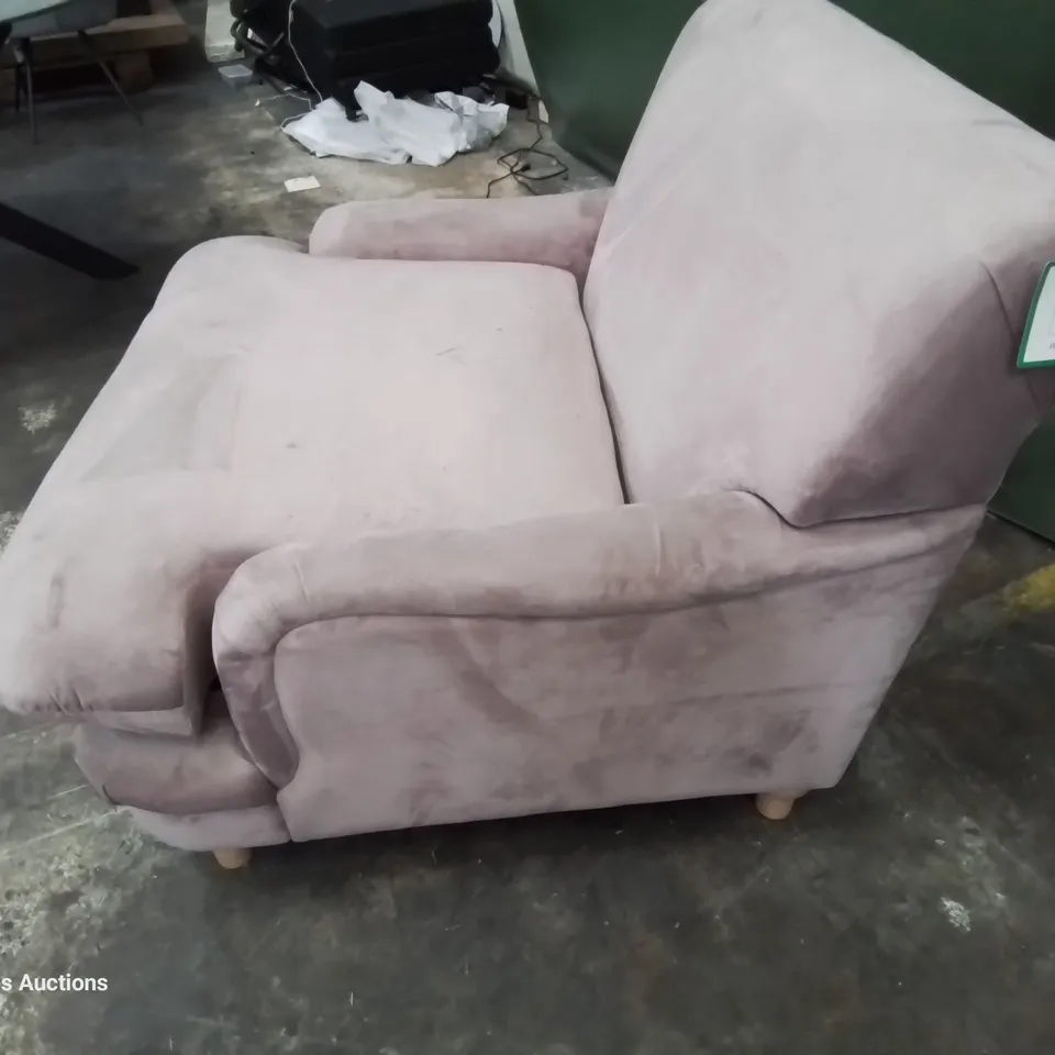 DESIGNER SNUGGLER CHAIR ROSE PINK VELVET