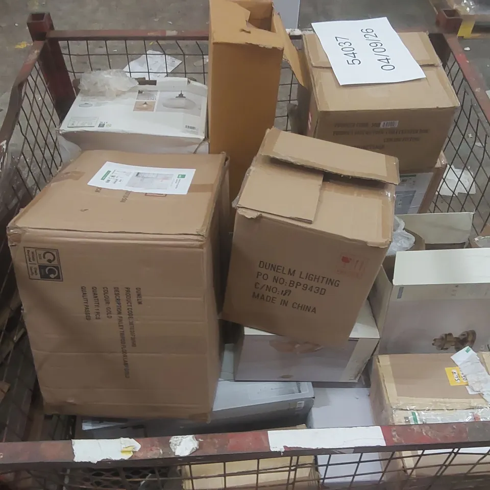 METAL CAGE VERY LARGE QUANTITY OF ASSORTED DESIGNER LIGHTING PRODUCTS TO INCLUDE: JACKSON DIMMABLE FLOOR LAMP, BUMBLE PENDANT, PETAL PENDANT, SEYCHELLES CLUSTER FITTING ECT