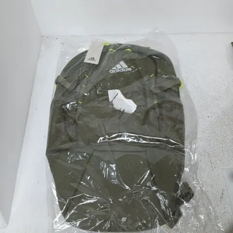 BAGGED ADIDAS V FUNCTIONAL BACKPACK IN KHAKI