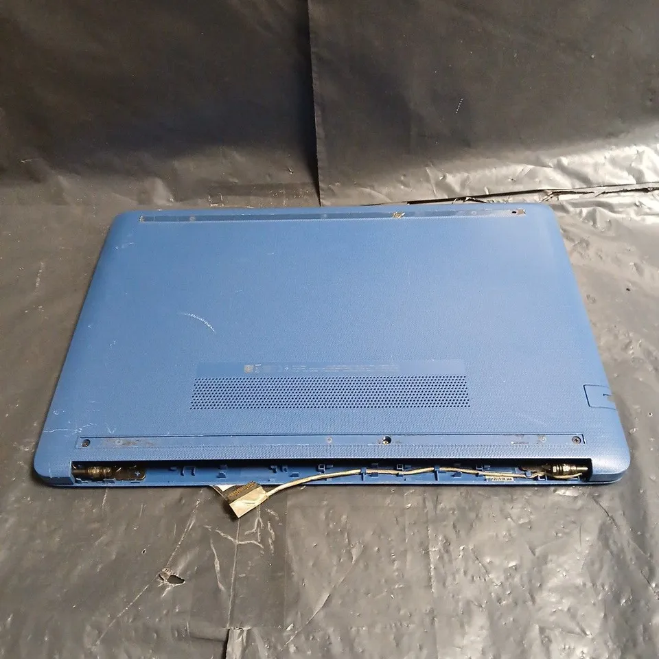 HP LAPTOP 14-SERIES NOTEBOOK – BLUE CHASSIS, MISSING DISPLAY