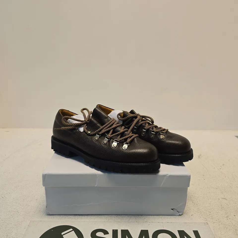 PAPER STRAIGHT BLACK LEATHER SHOES – UK 9.5 (EU 43) (BOXED)