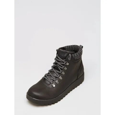 SKECHERS MOUNTAIN KISS SAWTOOTH HIKING BOOT- BLACK SIZE 3