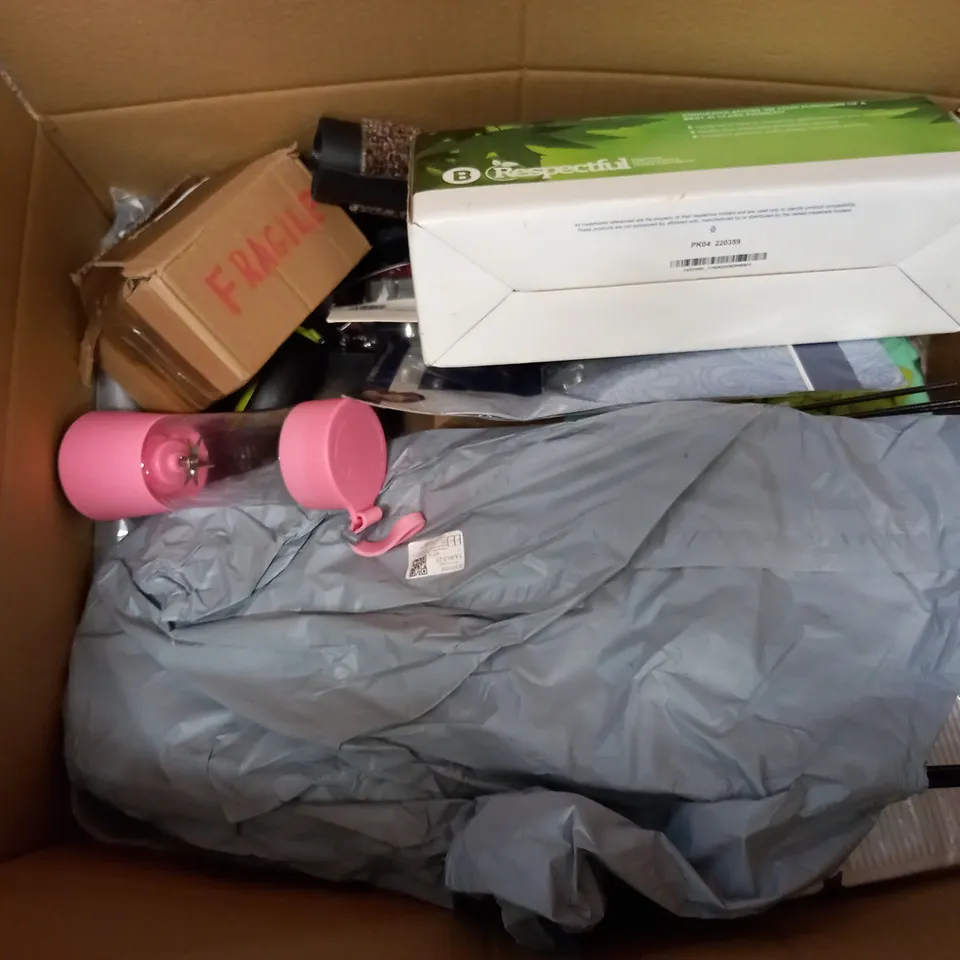 BOX OF APPROXIMATELY 20 ASSORTED ITEMS TO INCLUDE RESPECTFUL COMPATIBLE CANON BLACK TONER CARTRIDGE, SCREWLESS FLATPLATE INTELLIGENT QUADRUPLE DIMMER SWITCH, PORTABLE BLENDER (PINK), ETC