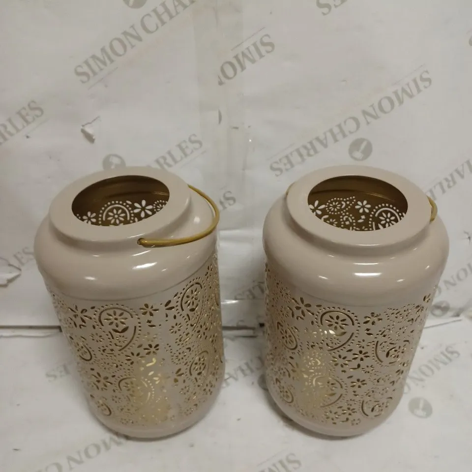 GARDEN REFLECTIONS SET OF 2 PATTERNED SOLAR LANTERNS, PAISLEY