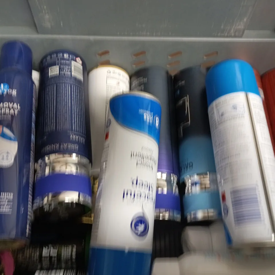 APPROXIMATELY 15 ASSORTED AEROSOLS TO INCLUDE LYNX , NIVEA MEN AND WOW