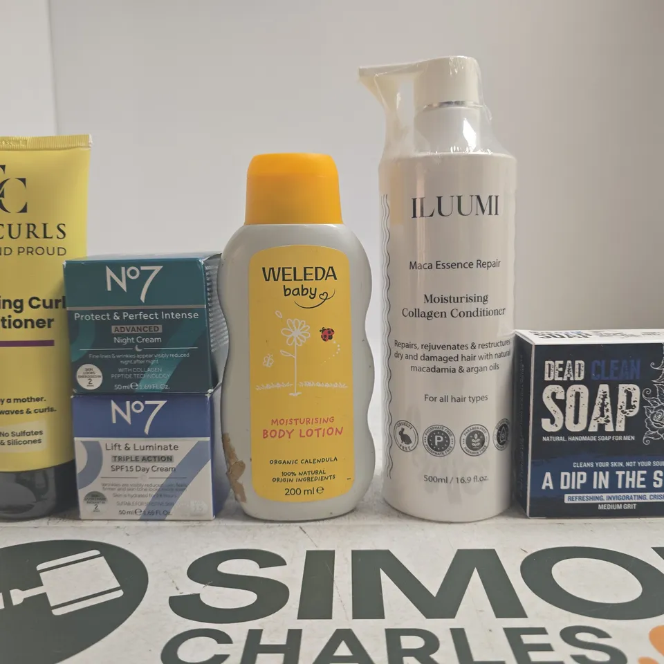 APPROXIMATELY 15 ASSORTED HEALTH & BEAUTY PRODUCTS TO INCLUDE WELEDA , NO7 AND EVE CURLS