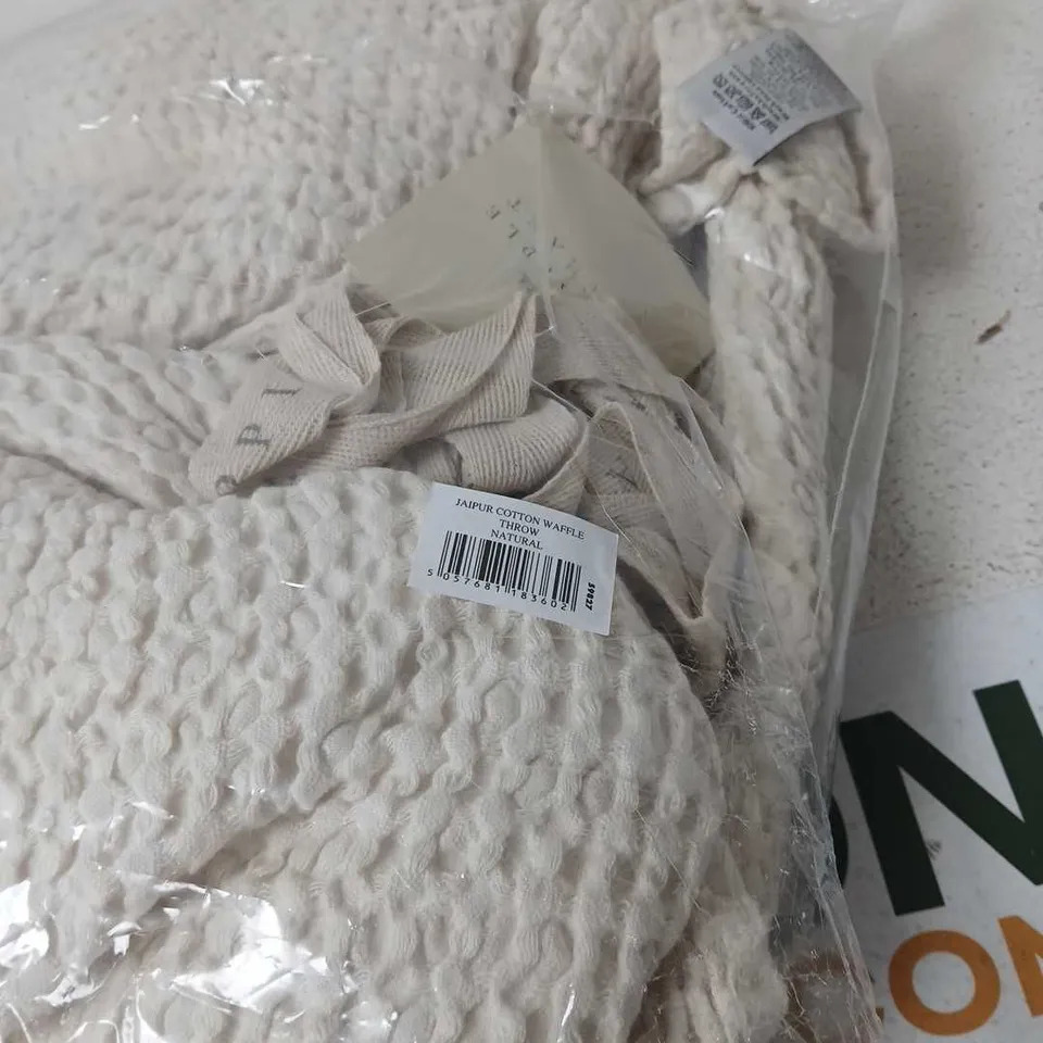 PINEAPPLE ELEPHANT JAIPUR COTTON WAFFLE THROW NATURAL
