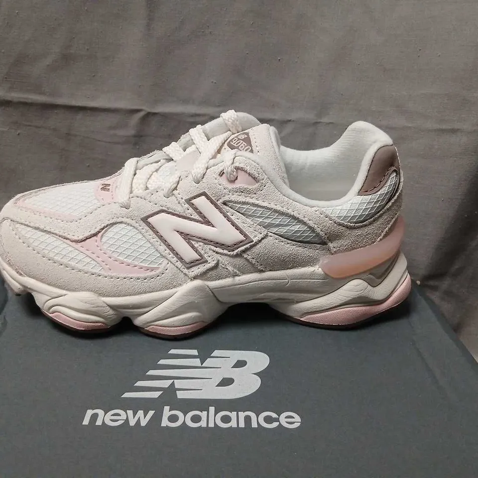 NEW BALANCE 9060 SNEAKERS – PINK/WHITE (PC9060JE) UK KID'S SIZE 13.5