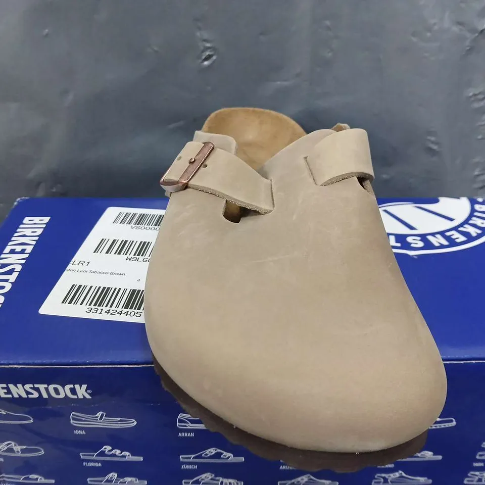 BOXED BIRKENSTOCK ABACCO BROWN LEOI - SIZE 4 