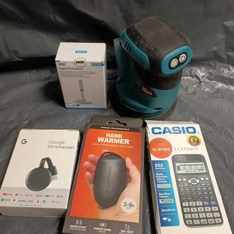 APPROXIMATELY 10 ASSORTED ELECTRICAL PRODUCTS TO INCLUDE CASIO CALCULATOR, HAND WARMERS, TV ANTENNA ETC 