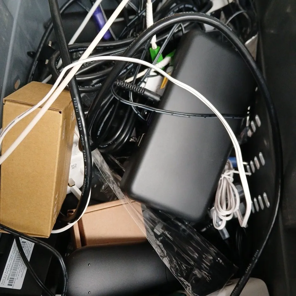 APPROXIMATELY 15 ASSORTED HOUSEHOLD PRODUCTS TO INCLUDE REMOTE CONTROLS , SKY BOX AND ASSORTED CABLES AND WIRES