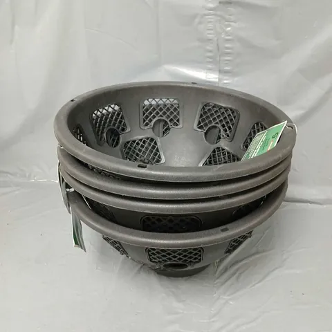 4 GARDEN 14" PLASTIC HANGING BASKETS IN BLACK