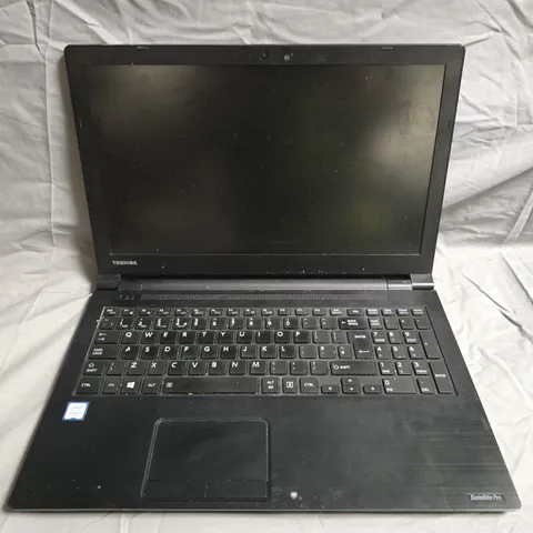 TOSHIBA SATELLITE PRO R50 LAPTOP 