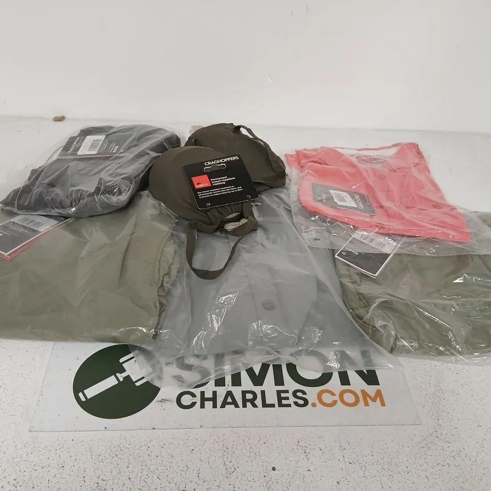 APPROXIMATELY 35 BRAND NEW ITEMS OF ASSORTED CRAGHOPPERS CLOTHING AND ACCESSORIES TO INCLUDE; NOSILIFE CARGO SHIORTS, DARLA SHIRT, CONV PANTS AND HOODED JACKET