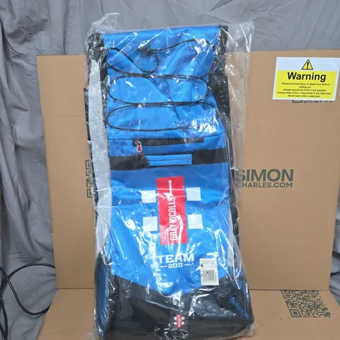 BLUE TEAM 200 SPORTS BAG/BACKPACK WITH STRAPS