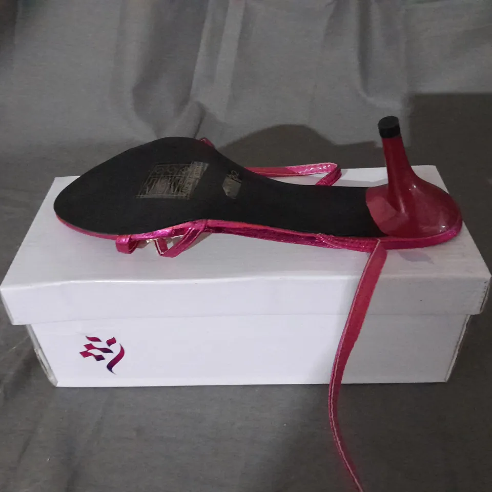 APPROXIMATELY 10 BOXED PAIRS OF PINK LOW PROFILE HIGH HEELS