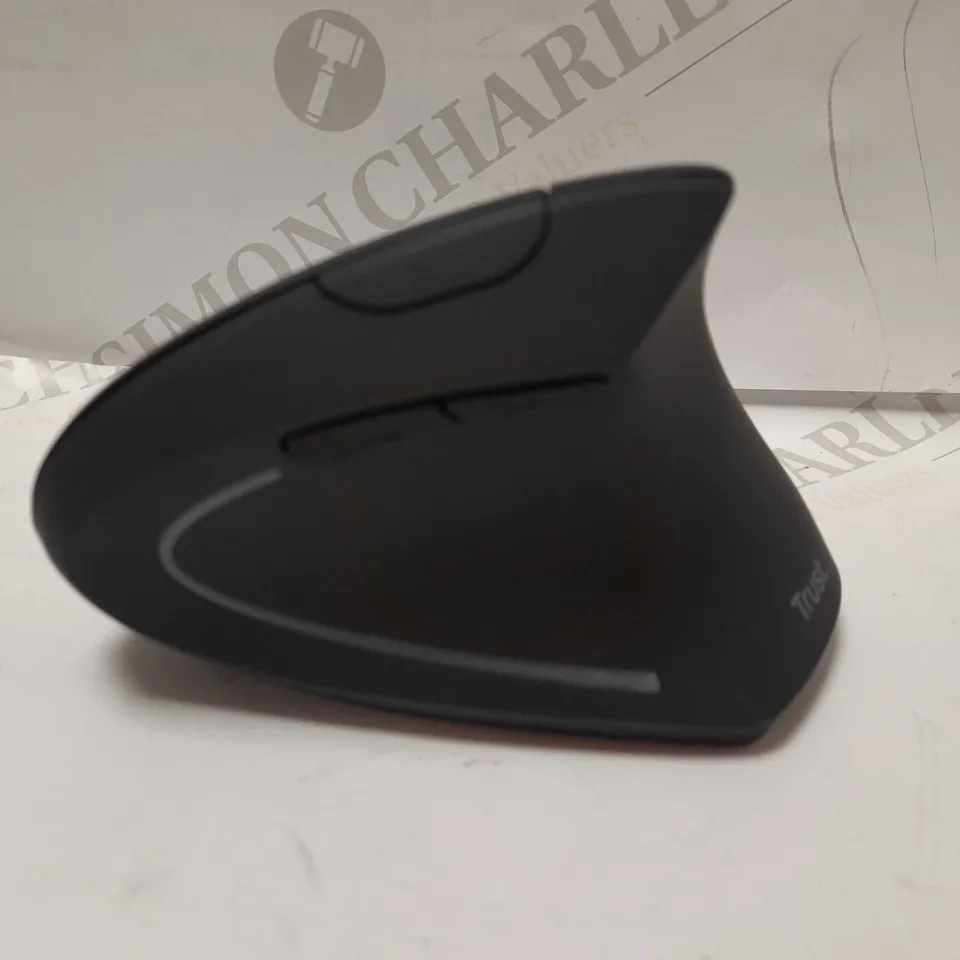 TRUST VERTO WIRELESS ERGONOMIC MOUSE