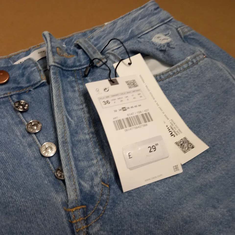 ZARA STRAIGHT FIT DISTRESSED JEANS - EUR 36