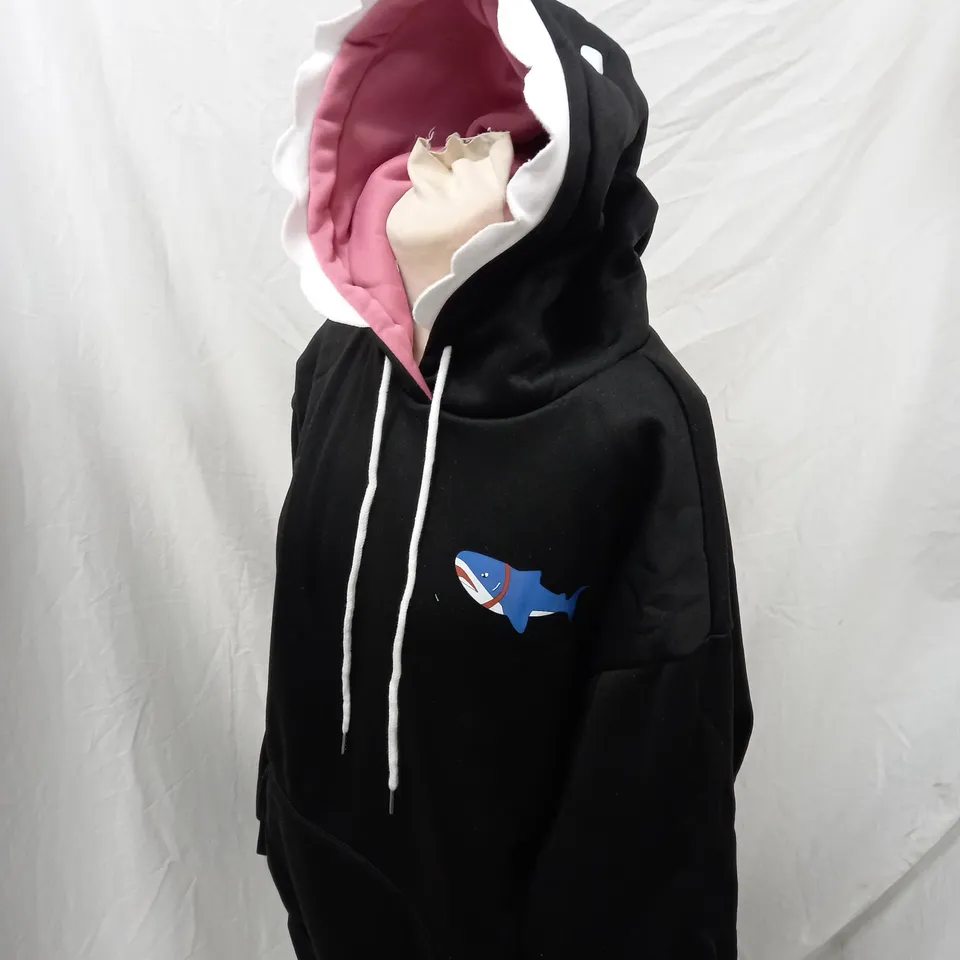 BLACK HOODED SHARK HEAD HOODIE WITH FLUFFY INSULATION ON INSIDE