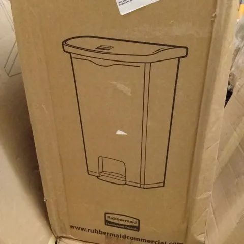 BOXED RUBBERMAID 90L BIN