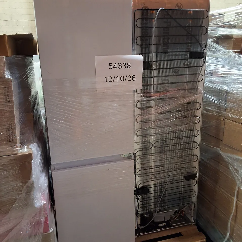 PALLET CONTAINING 2 ASSORTED FRIDGE FREEZERS