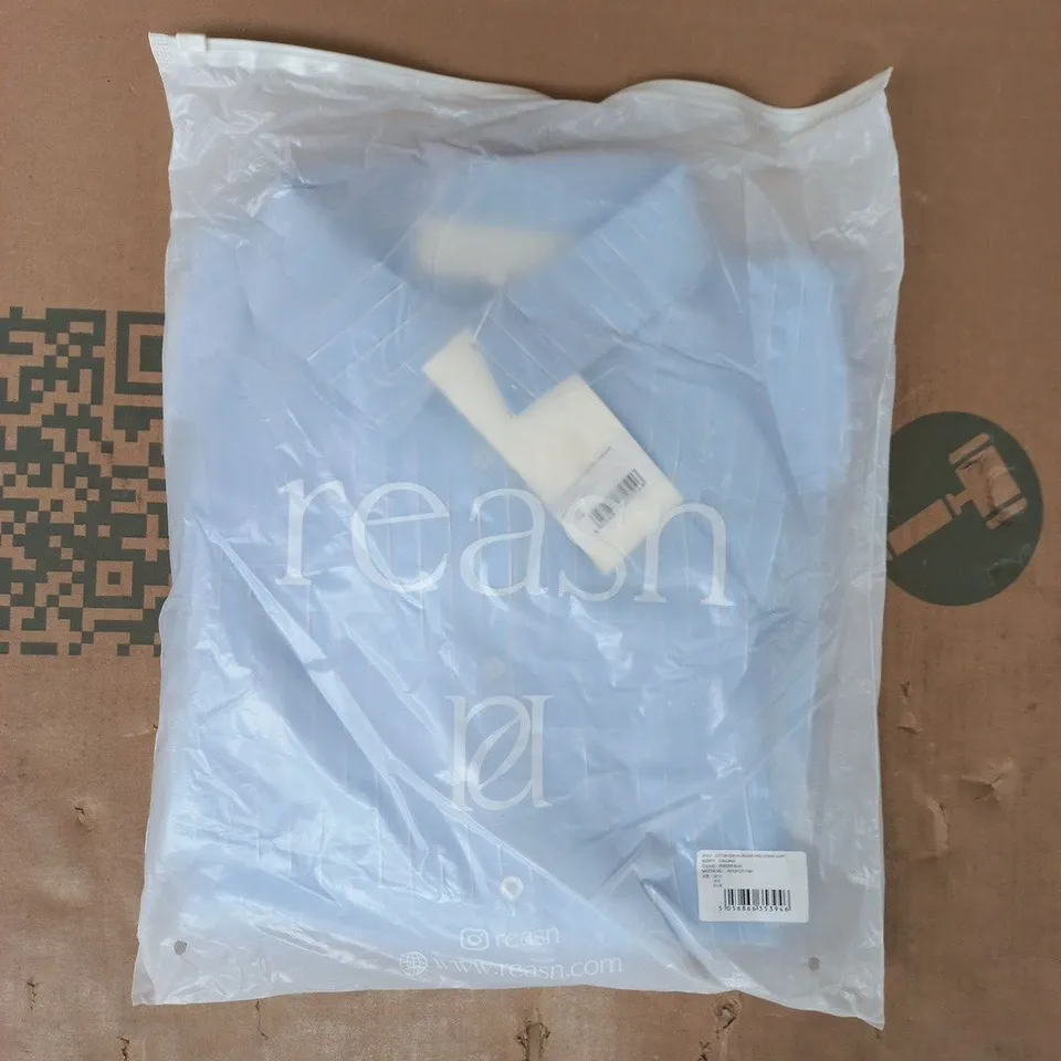 BAGGED REASN COTTON POPLIN CREASE FREE STRIPE SHIRT IN BLUE SIZE UK 10