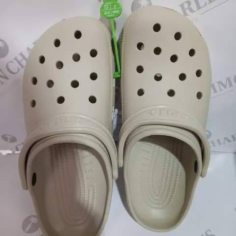 PAIR OF O0FF WHITE CROCS SIZE 9