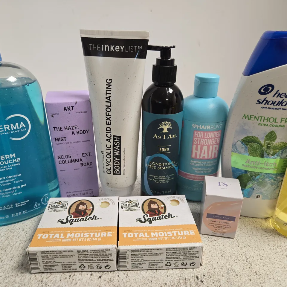 APPROX 12 ASSORTED BEAUTY PRODUCTS TO INCLUDE BIODERMA CLEANSING GEL, THE INKEY LIST BODY WASH, AVEENO RELIEF SPRAY, ETC