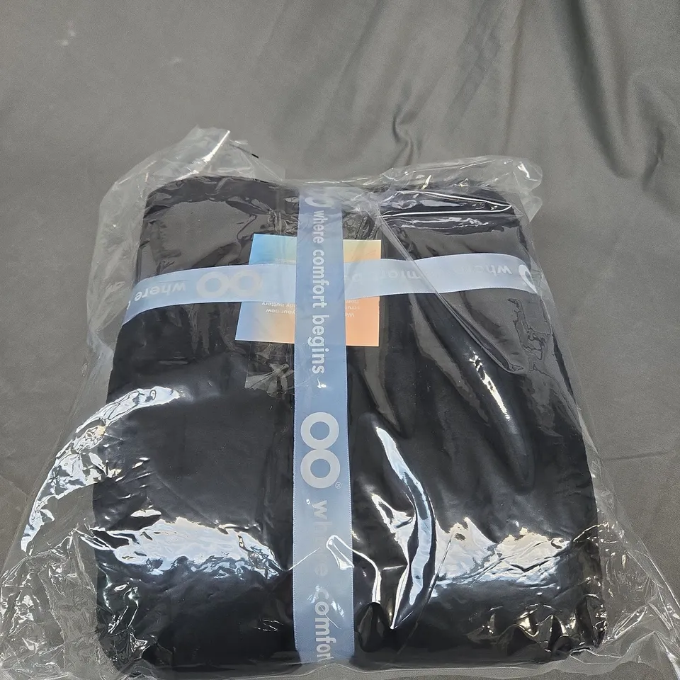 SEALED OODIE HOODED OVERSIZED BLANKET - BLACK