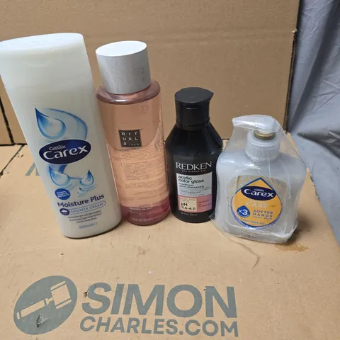 TOTE OF APPROXIMATELY 20 ASSORTED COSMETIC ITEMS TO INCLUDE CAREX SHOWER CREAM, RTUALS...BATH FOAM, REDKEN, CAREX HAND WASH ETC