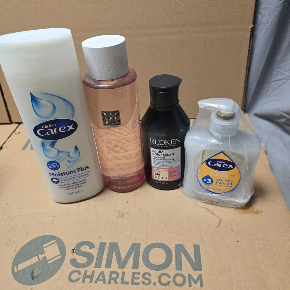 TOTE OF APPROXIMATELY 20 ASSORTED COSMETIC ITEMS TO INCLUDE CAREX SHOWER CREAM, RTUALS...BATH FOAM, REDKEN, CAREX HAND WASH ETC