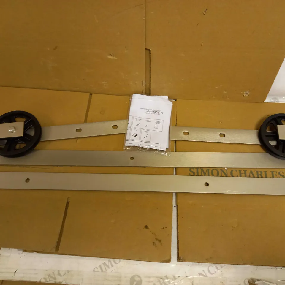 DESIGNER STYLE BARN DOOR HARDWARE KIT (TY-SDH-04SNC2S)