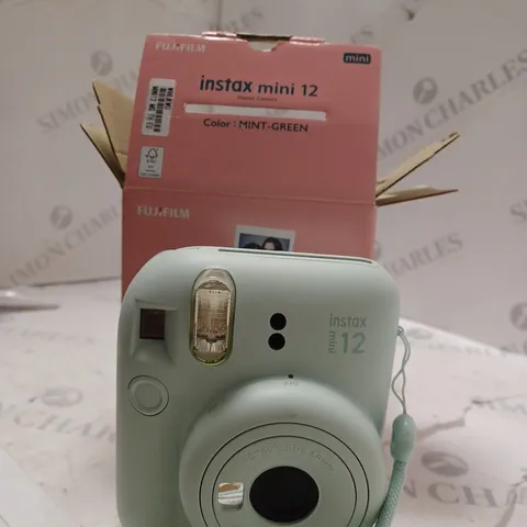 FUJIFILM INSTAX MINI 12 INSTANT CAMERA MINT GREEN