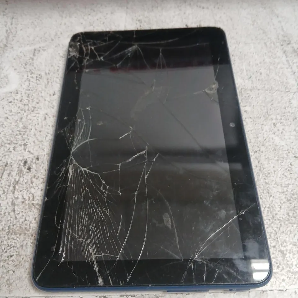 AMAZON FIRE TABLET – BLUE BACK, CRACKED SCREEN