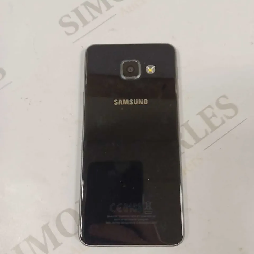 SAMSUNG GALAXY A3