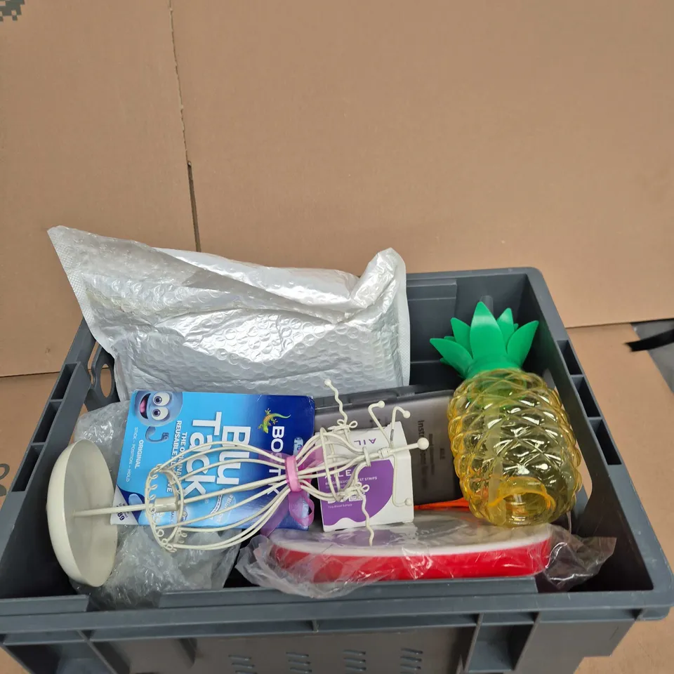 TOTE OF APPROXIMATELY 10 ASSORTED ITEMS INCLUDING BOSTIK BLU TACK, AILEW BLOOD GLUCOSE TEST STRIPS AND AILE BLOOD GLUCOSE METER
