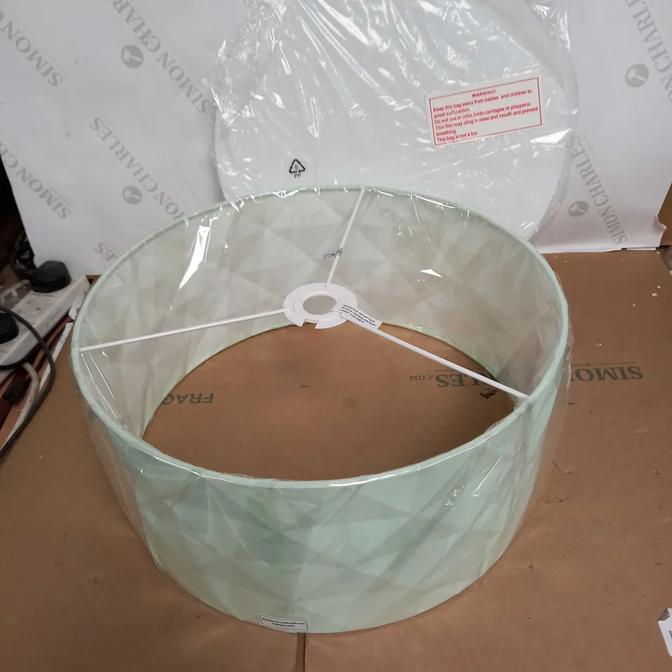 AISHA EASY-FIT GREEN SHADE WITH DIFFUSER