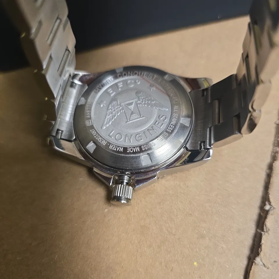 LONGINES AUTOMATIC DIVER WATCH, STAINLESS STEEL BRACELET, BLACK DIAL, DATE – BOXED
