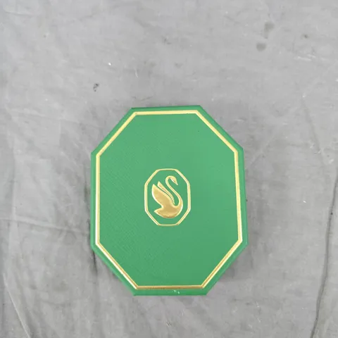 SWAROVSKI CRYSTAL STAR PENDANT WITH GOLD BAIL – PRESENTED IN GREEN SWAROVSKI BOX