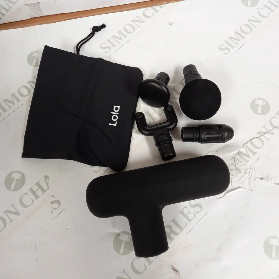 LOLA PORTABLE MASSAGE DEVICE - RICH BLACK