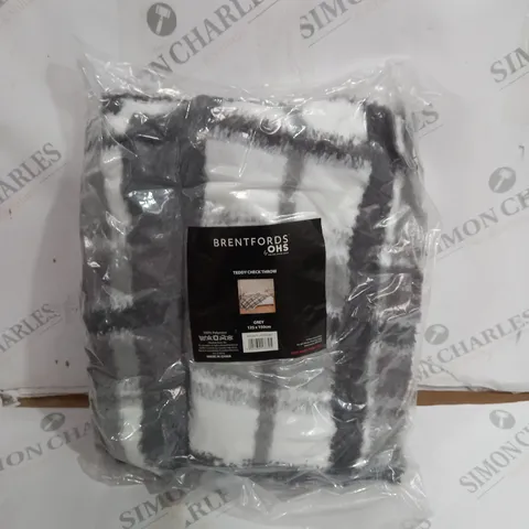 BRENTFORDS BY OHS TEDDY CHECK THROW GREY 125X150CM