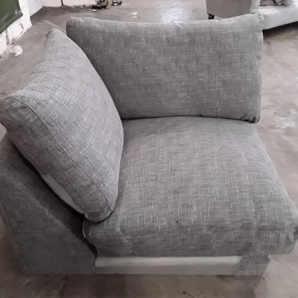 QUALITY DESIGNER SOFA CORNER SECTION - GREY FABRIC 